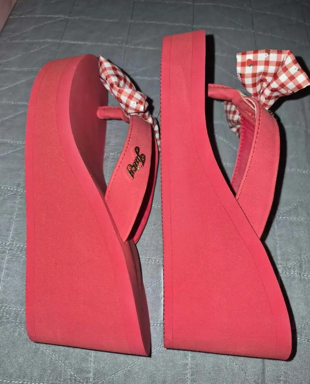 Juicy Couture Undine 2 Red Strawberry Wedge Sandals With Gingham Bow